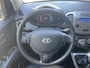 Hyundai i10 5drs 1.2 84 PK i-Motion Cool | Airco | Lage kmstand | Sterke motor | Dakspoiler | Zijstrips in kleur |