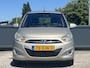 Hyundai i10 5drs 1.2 84 PK i-Motion Cool | Airco | Lage kmstand | Sterke motor | Dakspoiler | Zijstrips in kleur |