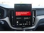 Volvo XC60 2.0 T6 Plug-in hybrid AWD Ultra Dark Panoramadak | Bowers&Wilkins | Actieve Luchtvering | Keyless Entry | Adaptieve Cruise Control