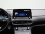 Hyundai Kona Electric EV Fashion 64 kWh | ACHTERUITRIJCAMERA | APPLE CARPLAY - ANDROID AUTO | CLIMATE CONTROL | CRUISE CONTROL | PARKEERSENSOREN |