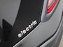 Hyundai Kona Electric EV Fashion 64 kWh | ACHTERUITRIJCAMERA | APPLE CARPLAY - ANDROID AUTO | CLIMATE CONTROL | CRUISE CONTROL | PARKEERSENSOREN |