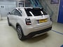 Fiat 600 600e La Prima 54 kWh 3 Fase 156pk | Vol-Leder | Elektr. Stoelen | Massage | Elektr. Achterklep | Adaptive Cruise | Camera | Full-LED | !!