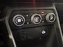 Dacia Sandero Stepway 90PK TCe Comfort | Trekhaak (1100 KG) | Navi | Climate Control | Apple CarPlay/Android Auto | Cruise Control | Licht & Regen Sensor | Armsteun | Full LED |