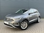 Volkswagen T-Roc 1.0 TSI Life Edition | Achtteruitrijcamera | Keyless access | App connect