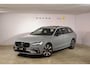 Volvo V90 T6 350PK Automaat Plug-in hybrid AWD Ultra Dark / Panoramadak / 360 camera / Head-up display / Trekhaak