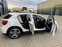 Mercedes-Benz GLA 200 AMBITION AMG PANORAMA LMV