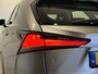 Lexus NX 300h Comfort line | Navigatie/Android/Apple Carplay | LM Velgen 18" | Achteruitrijcamera | Cruise Control Adaptive | Airco |