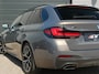 BMW 5-Serie Touring 530e xDrive Individual LASER / PANO / B&W