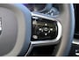 Volvo XC60 T8 Recharge AWD Ultimate Dark - LONG RANGE - Panorama/schuifdak - IntelliSafe Assist & Surround - 360º Camera - Verwarmde voorstoelen, stuur & achterbank - Parkeersensoren voor & achter - Elektr. bedienb. voorstoelen met geheugen - Head up display - Draadloze tel. lader - Extra getint glas - 21' LMV