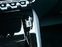 Peugeot 208 GT 1.2 Hybrid 110pk Automaat PDC + CAM. VOOR | DODE HOEK | 17''LM | ADAPT. CRUISE | FLIPPERS | NAVI | DAB