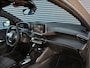 Peugeot 208 GT 1.2 Hybrid 110pk Automaat PDC + CAM. VOOR | DODE HOEK | 17''LM | ADAPT. CRUISE | FLIPPERS | NAVI | DAB