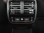 Volkswagen Passat 1.4 TSI R Line | 1e eigenaar | Trekhaak | Stoelverwarming | Carplay | Leder/Alcantara | Navigatie | Full LED | Adaptive cruise | Parkeerhulp | Climate control