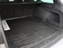 Volkswagen Passat 1.4 TSI R Line | 1e eigenaar | Trekhaak | Stoelverwarming | Carplay | Leder/Alcantara | Navigatie | Full LED | Adaptive cruise | Parkeerhulp | Climate control