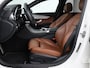 Mercedes-Benz C-klasse 300e AMG | Panoramadak | Leder | Adaptive cruise | Stoelverwarming | Matrix LED | 360 camera | Carplay | Navigatie | Park Assist