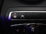 Mercedes-Benz C-klasse 300e AMG | Panoramadak | Leder | Adaptive cruise | Stoelverwarming | Matrix LED | 360 camera | Carplay | Navigatie | Park Assist