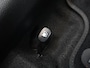 Kia Stonic 1.0 T-GDi MHEV DynamicLine | Parkeercamera | Apple Carplay/Android Auto | Cruise control |
