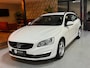 Volvo V60 2.0 D2 Ocean Race Trekhaak StoelVW AchterbankVW Cruise Clima Navi Bluetooth Led Rijklaar