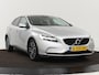 Volvo V40 2.0 D2 Momentum | Automaat | Full LED | Harman/Kardon | Trekhaak | Navigatie | Climate control | Cruise control | Parkeerhulp