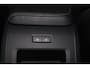 Volvo XC60 T6 Recharge AWD Plus Dark - LONG RANGE - Panorama/schuifdak - IntelliSafe Assist & Surround - 360º Camera - Harman/Kardon audio - Adaptieve LED koplampen - Verwarmde voorstoelen, stuur & achterbank - Parkeersensoren voor & achter - Elektr. bedienb. voorstoelen met geheugen - Draadloze tel. lader - Extra getint glas - Elektr. inklapbare trekhaak - 20' LMV