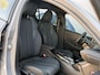 Peugeot e-208 EV GT 51 kWh 156pk Automaat PDC + CAM. VOOR | DODE HOEK | 17''LM | ADAPT. CRUISE | NAVI | DAB | APPLE-CARPLAY