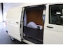Volkswagen Transporter 2.0 TDI L2H1 150PK EURO 6 - Airco - Cruise - Start/Stop - €13.950,- Excl.