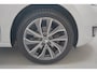 Skoda Rapid 1.2 TSI Greentech Drive [ Stoelverwarming Panoramadak Navi ]