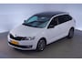 Skoda Rapid 1.2 TSI Greentech Drive [ Stoelverwarming Panoramadak Navi ]