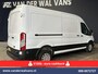 Ford Transit 2.0 TDCI 131pk L3H2 Euro6 Airco | Camera | Navigatie | Apple Carplay | Stoelverwarming Cruisecontrol, Android auto, Verwarmde voorruit, Parkeersensoren, Bijrijdersbank, 2500kg trekvermogen