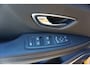 Renault Scenic 1.2 TCE 132PK BOSE VOL LUXE TWO TONE KEURIGE NETTE STAAT PANORAMADAK VOL LUXE LEDER STOELVERWARMING MASSAGESTOELEN TREKHAAK CAMERA NAVI APPS 20INCH 4X ALL SEASON BANDEN PDC V+A+ASSIST ENZ...