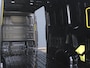 Volkswagen Crafter 35 2.0 TDI L4H3 177PK DSG Achteruitrijcamera, LED, navigatie, cruise control, airco, park distance control, bijrijdersbank