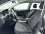 Volkswagen Golf 1.0 TSI Comfortline | Navigatie | Airco | Cruise control | Parkeersensoren voor/achter |