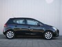 Opel Corsa 1.4 Favourite 90pk Navigatie / PDC /Apple Carplay