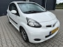 Toyota Aygo 1.0-12V COMFORT NAVIGATOR 5DRS AIRCO