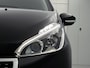 Peugeot 208 Allure 82 pk | Navigatie | Achteruitrijcamera | Parkeersensoren Achter | LED Dagrijverlichting | Lederen Stuurwiel | DAB Ontvanger | Start/Stop Systeem | Climate Control | Cruise Control | 16" Lichtmetalen Velgen | Buitenspiegels Elektrisch Verstel -en Verwarmbaar |