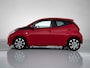 Toyota Aygo 1.0 VVT-i x-joy LM velgen | Apple Carplay | Bluetooth | Camera |