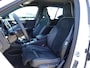 Volvo XC40 1.5 T2 130PK R-Design AUTOM. H-LEER | TWO-TONE | WINTERPACK | CAMERA & PDC V+A
