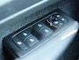 Volvo XC40 1.5 T2 130PK R-Design AUTOM. H-LEER | TWO-TONE | WINTERPACK | CAMERA & PDC V+A
