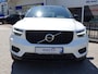 Volvo XC40 1.5 T2 130PK R-Design AUTOM. H-LEER | TWO-TONE | WINTERPACK | CAMERA & PDC V+A