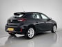 Opel Corsa Edition 75 pk | Navigatie via Apple Carplay/Android Auto | Airco | Cruise Control | DAB Ontvanger | Bluetooth | Verwarmd Lederen Stuurwiel | Buitenspiegels Elektrisch Verstel -en Verwarmbaar |