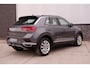 Volkswagen T-Roc 1.5 TSI Sport | LED | Trekhaak | Carplay | Navi | Camera | PDC