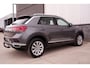 Volkswagen T-Roc 1.5 TSI Sport | LED | Trekhaak | Carplay | Navi | Camera | PDC