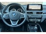 BMW X1 xDrive25e High Executive Edition / Nederlandse Auto / Eerste Eigenaar / Electrisch Schuifdak / Head Up Display / Lederen bekleding / Stoelverwarming voor / Afneembare Trekhaak / Parkeercamera / Electrische achterklep