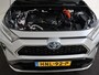 Toyota RAV4 2.5 Plug-in Hybrid AWD Bi-Tone Plus I Navigatie I Climate Control I Cruise Control I Rondom Zicht Camera I USB I Lederen Bekleding I Subwoofer I Dealer Onderhouden I