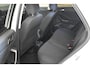 Volkswagen T-Roc 1.5 TSI Sport busines R Automaat Navi Carplay Stoelverw. Adapt. Cru