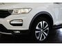 Volkswagen T-Roc 1.5 TSI Sport R Bi-tone Automaat Navi Carplay Stoelverw. Adapt. Cru
