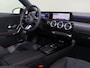Mercedes-Benz A-klasse 250 e Star Edition AMG Line | Nightpakket | Sfeerverlichting | MULTIBEAM LED | Stoelverwarming |