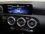 Mercedes-Benz A-klasse 250 e Star Edition AMG Line | Nightpakket | Sfeerverlichting | MULTIBEAM LED | Stoelverwarming |