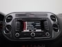 Volkswagen Tiguan 1.4 TSI Sport&Style | Glazen Schuif-/Kanteldak | Full-Map Navigatie | PDC Voor + Achter | Cruise Control | Licht- en Regensensor | Dakrails | 17" LMV