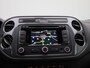 Volkswagen Tiguan 1.4 TSI Sport&Style | Glazen Schuif-/Kanteldak | Full-Map Navigatie | PDC Voor + Achter | Cruise Control | Licht- en Regensensor | Dakrails | 17" LMV