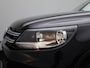 Volkswagen Tiguan 1.4 TSI Sport&Style | Glazen Schuif-/Kanteldak | Full-Map Navigatie | PDC Voor + Achter | Cruise Control | Licht- en Regensensor | Dakrails | 17" LMV